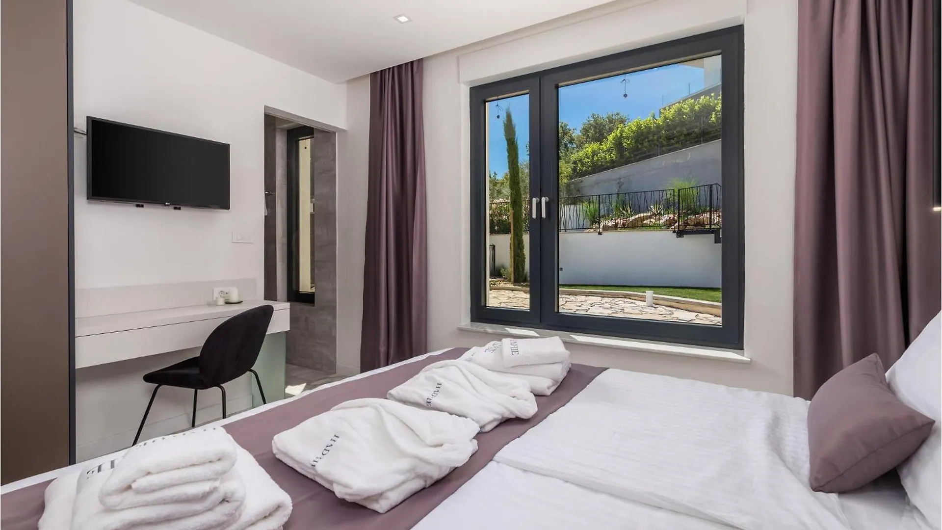 Nice Apartment In Malinska With Wifi